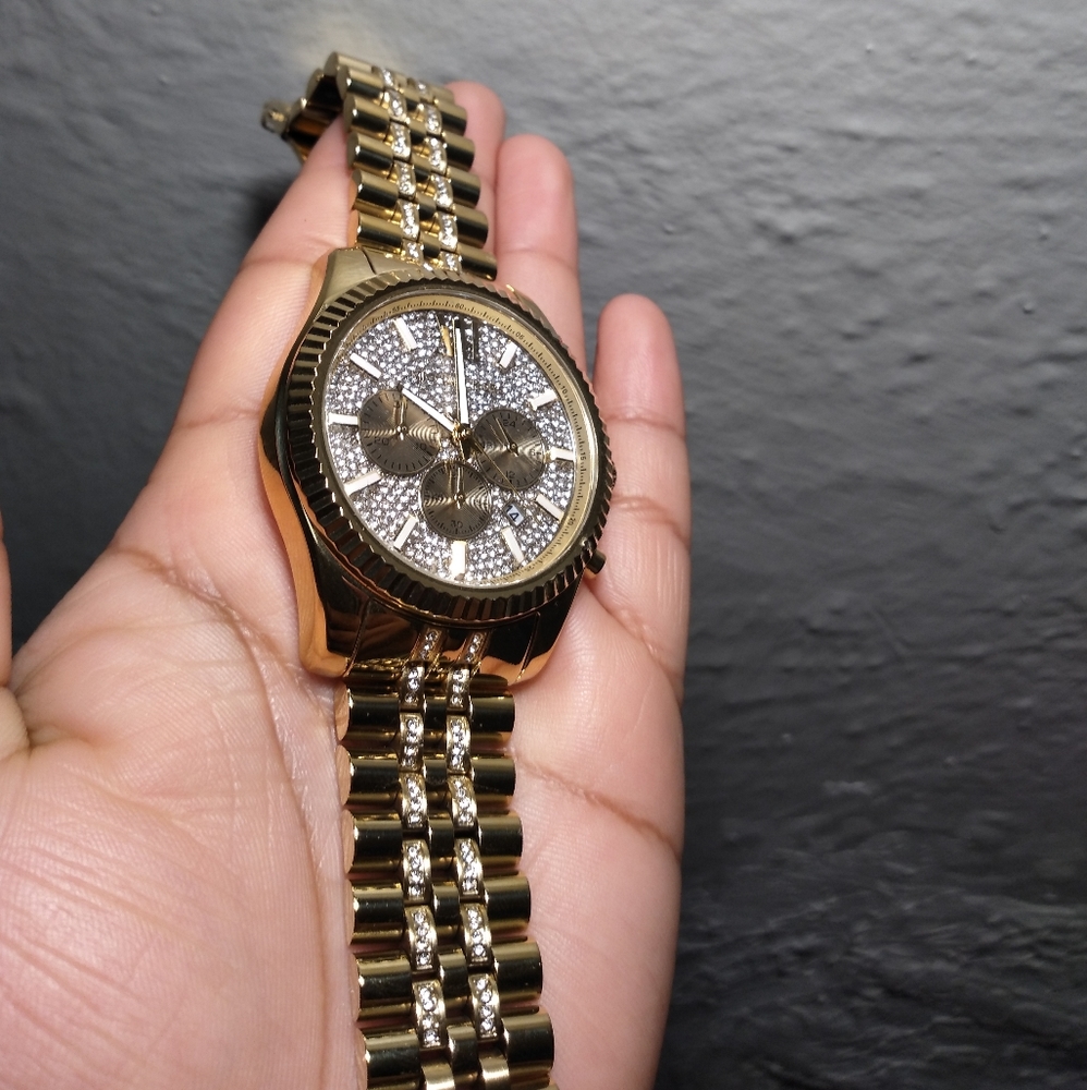 Micheal kors men watch